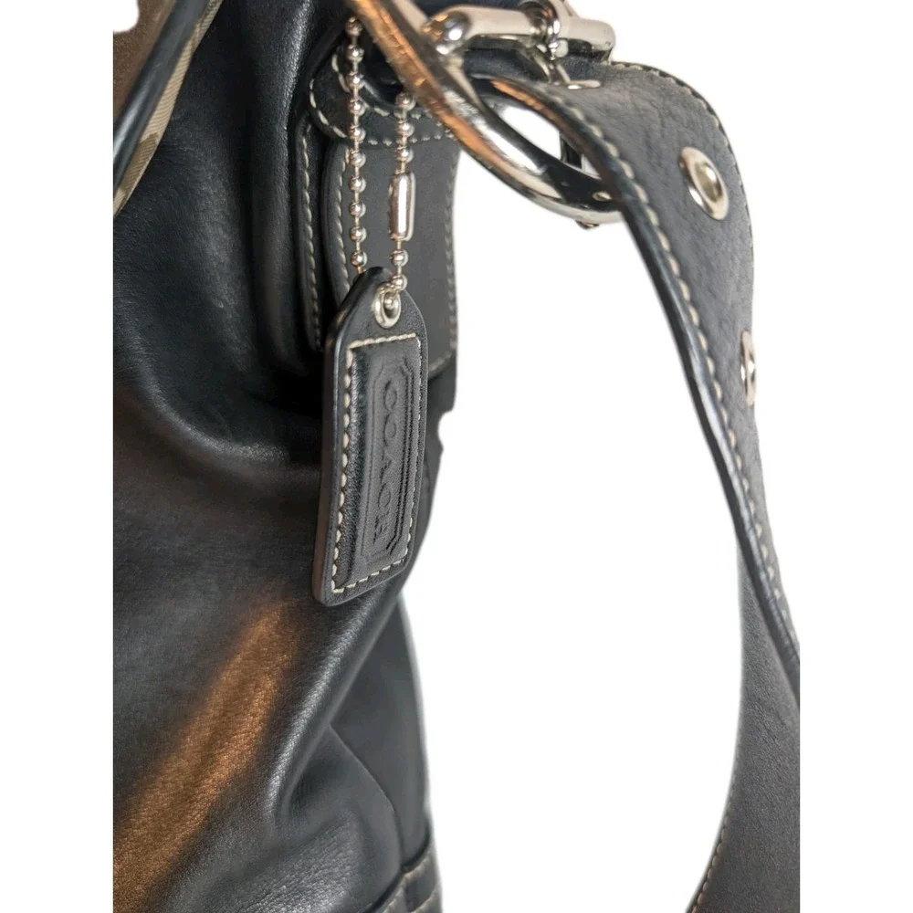 VTG COACH Soho Black Leather Shoulder Bag Crossbody Purse Buckle Adjust Strap